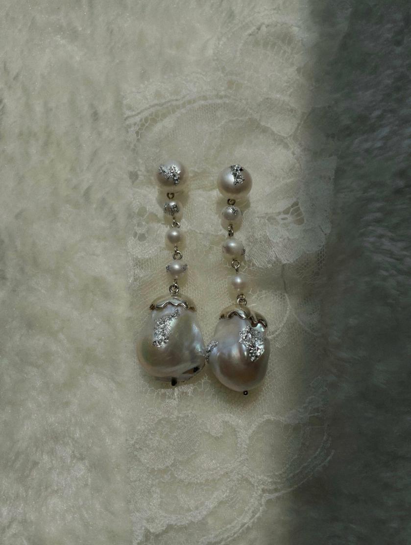 Earrings | Hand Hammered Earrings With Baroque Pearls Limited Edition Earrings Earrings