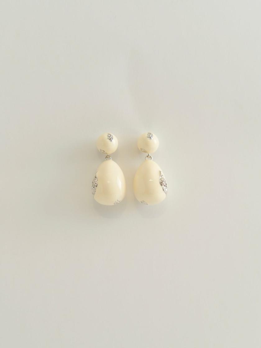 Earrings | Large Oval Enamel Stud Earrings (White) Earrings Earrings