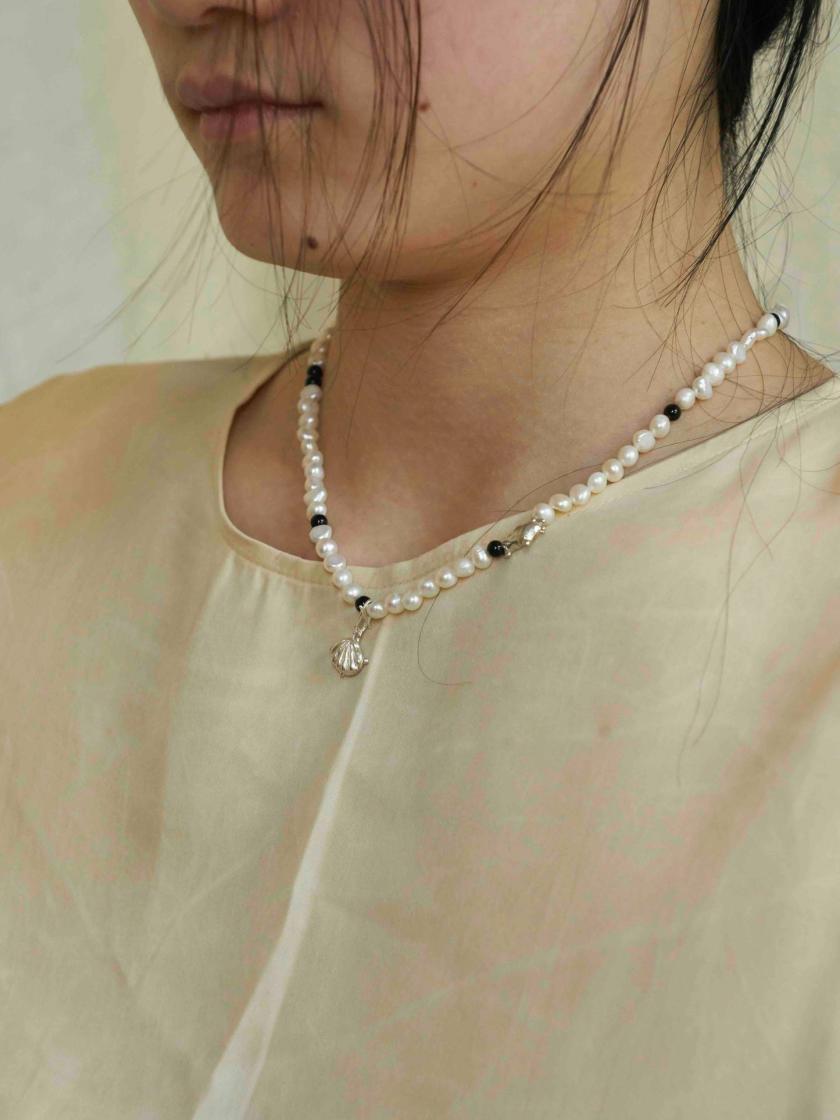 Necklaces | Little Shell Pearl Necklace (Silver) Jewelry Necklaces