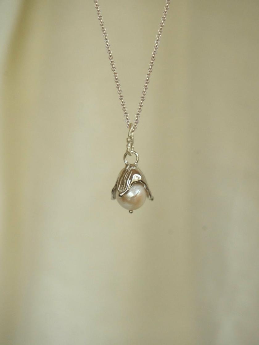 Necklaces | Pearl Lilac Pendant (Silver) Jewelry Necklaces